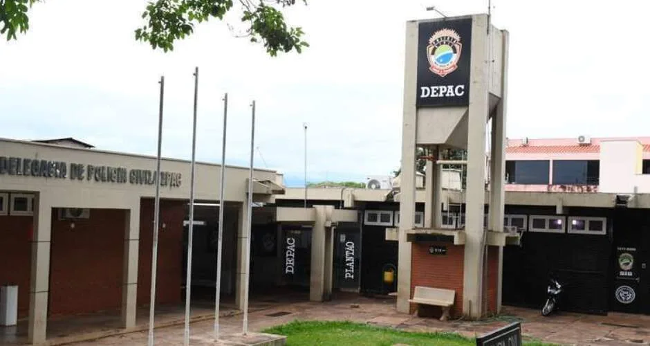 Idoso é preso sob suspeita de atrair e abusar de criança de 11 anos