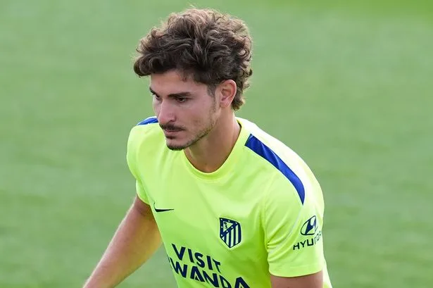 Arsenal in 'frequent contact' with Julian Alvarez as tensions grow at Atletico Madrid