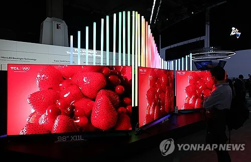 삼성전자·TCL, LCD TV서 0.1%P 초접전…전체 TV출하량은 제자리