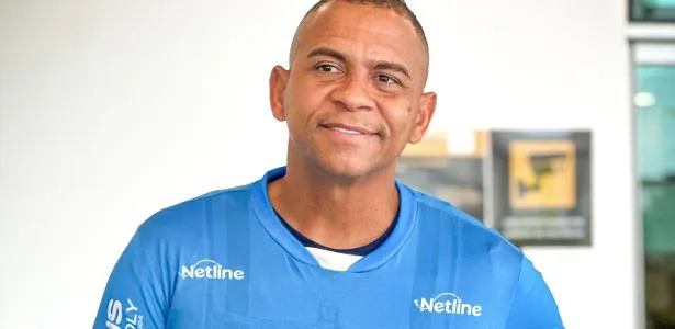 Fim da linha? Walter rescinde com time da PB após sinalizar aposentadoria