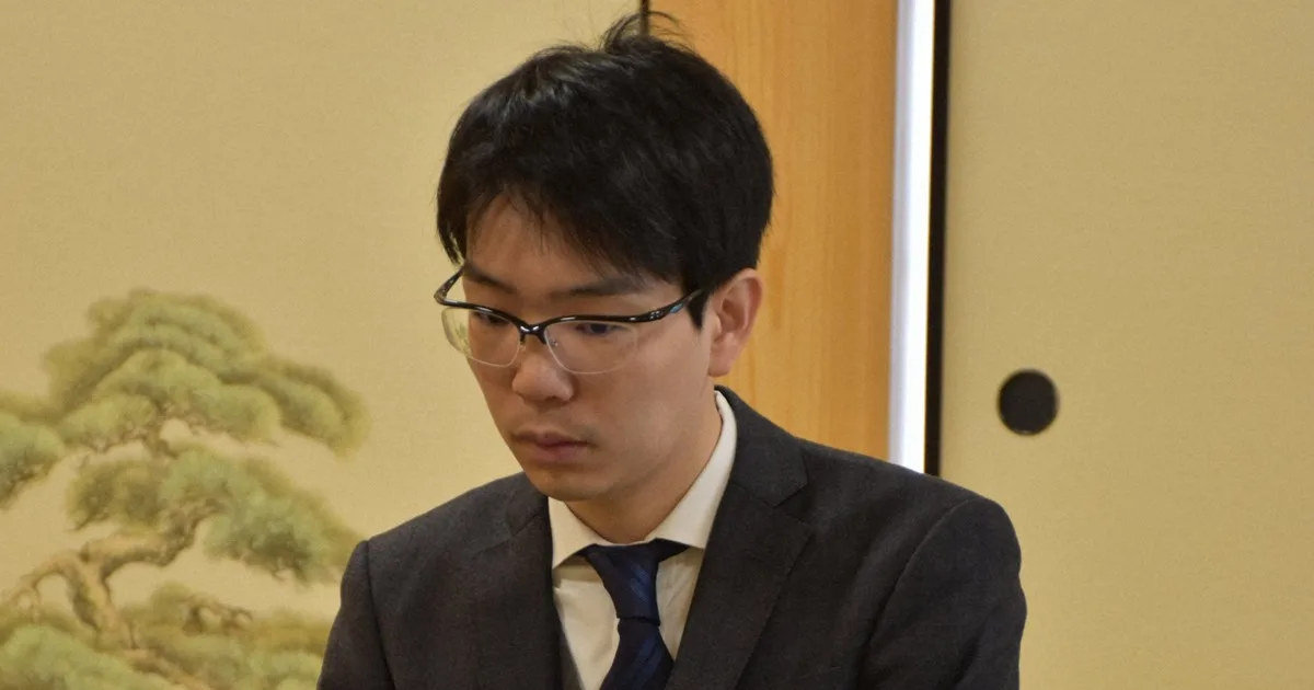 勝負を分けた歩の働き 豊島九段好発進 A級順位戦観戦記