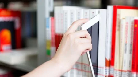 heise+ | Lehrer im Interview: „Das iPad sollte in jedem Schulfach zur Verfügung stehen“