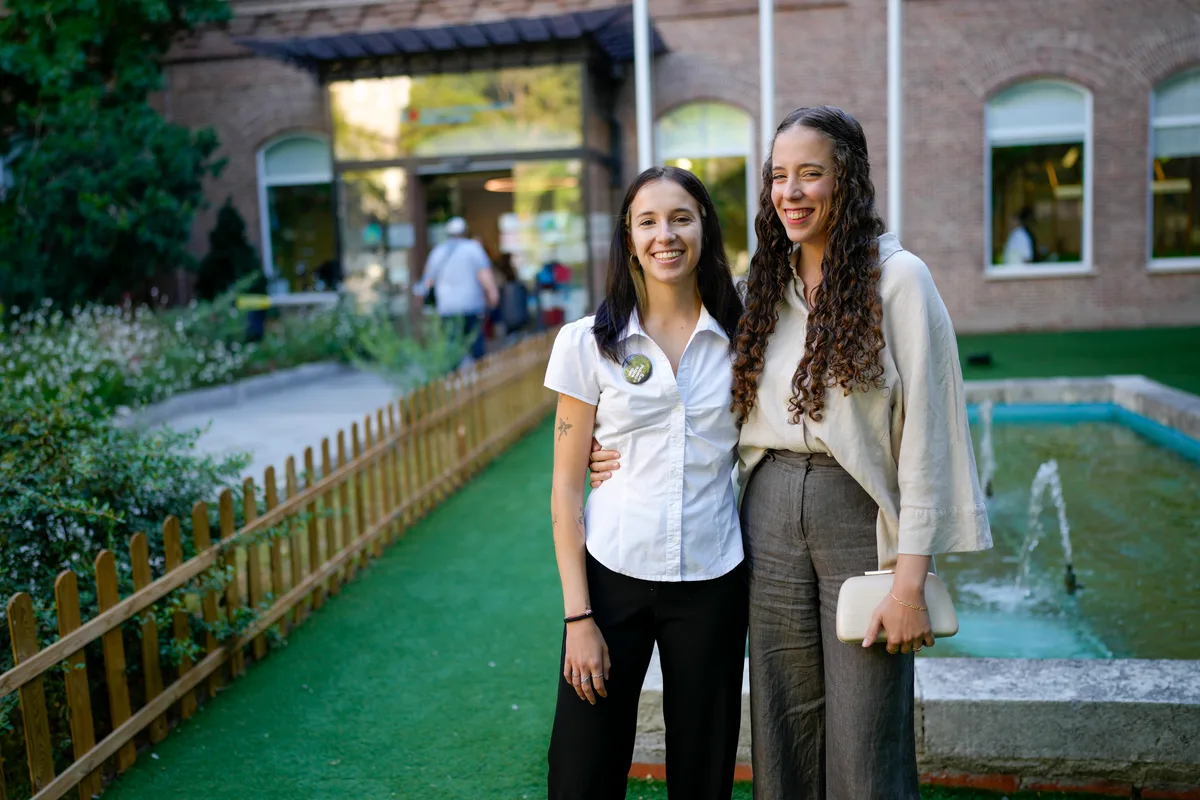 Victoria e Isabel, la cara visible de la unión entre medicina e investigación contra el cáncer: "Quiero aportar lo que pueda en lo que le ha salvado la vida a mi hermana"