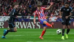 Julián Alvarez volta aos treinos no Atlético Madrid