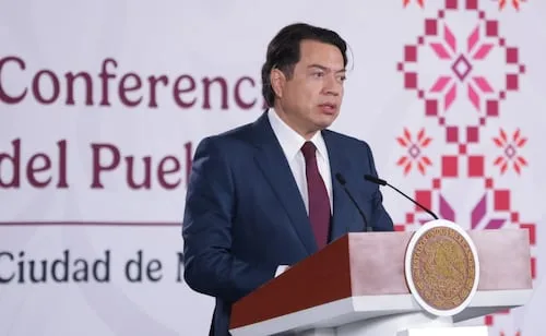 SEP consultará a más de un millón de maestros sobre presencia de dispositivos digitales en escuelas; se aplicará en 200 planteles