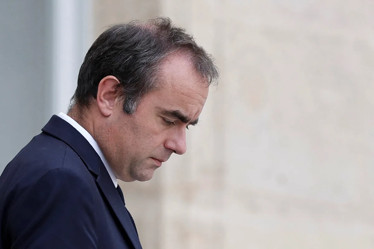 Budget 2027 : Sébastien Lecornu propose un "effort" d'environ 54 milliards d'euros