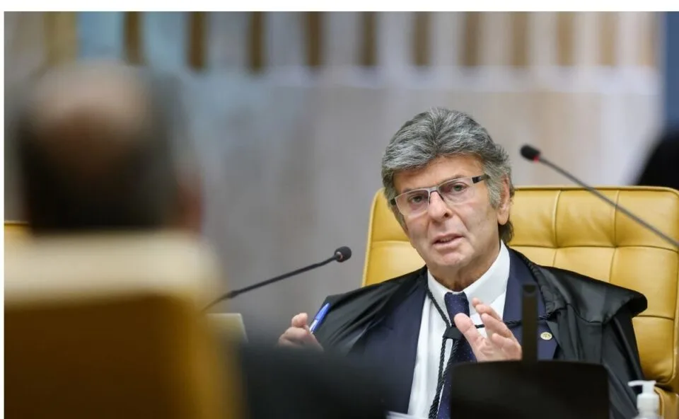 Fux dá dez dias para Senado explicar registros de Vorcaro e Viviane Barci