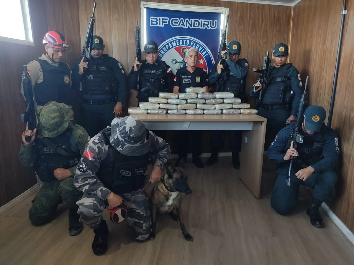 Mais de 27 kg de skunk são apreendidos em ferry boat a caminho de Santarém; suspeito teria se jogado na água