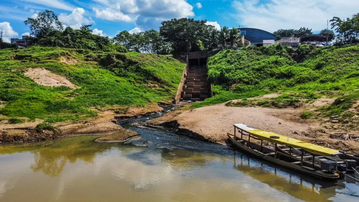 Acre despeja 57 milhões de litros de esgoto sem tratamento por dia nos rios, aponta estudo