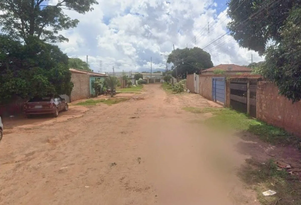 Jovem é confundido com cunhado e leva tiro no peito no Campo Alto