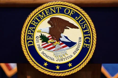 Mexicano se declara culpable en EU por fabricar fentanilo para el Cártel de Sinaloa; obtuvo precursores químicos de China, acusan