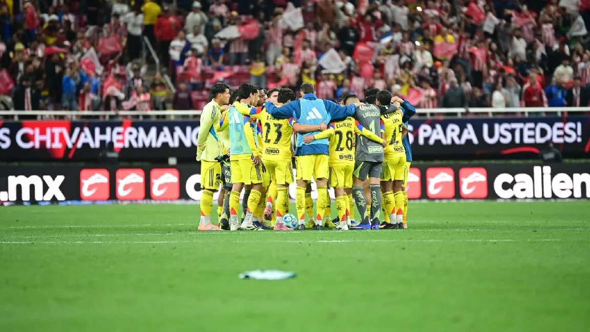 América revela el once inicial que enfrentará a Chivas para el Clásico Nacional