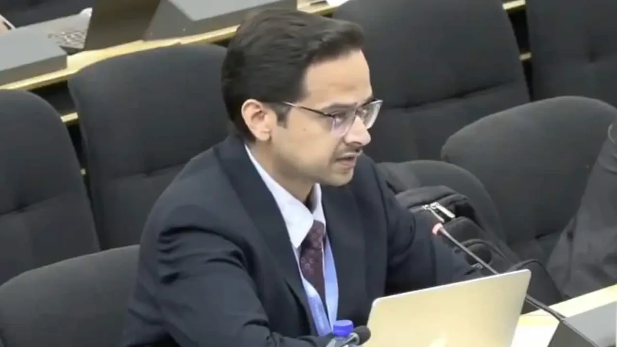 'Neither Terror Nor Theatrics Will Repay Loans': India Rips Into Pak At UN