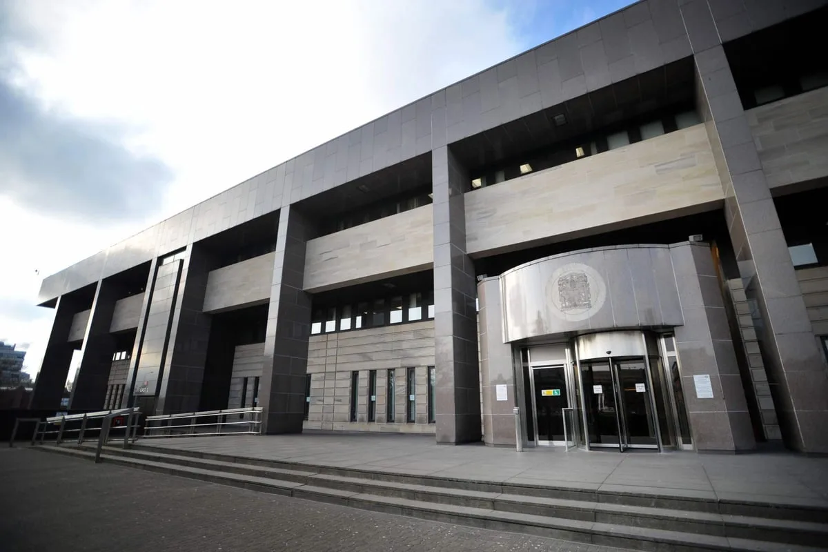 Sentencing of podcaster James English for domestic abuse postponed