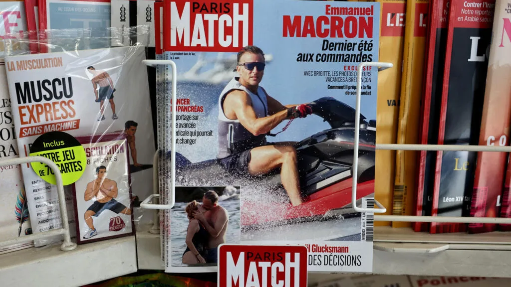 Macron é alvo de críticas após fotos de férias em meio a incêndios e onda de calor na França