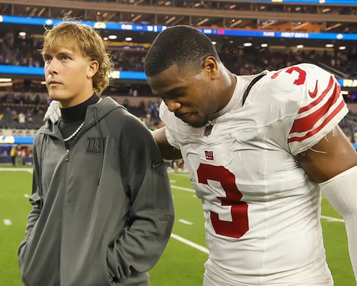 Giants’ Jaxson Dart could reportedly miss rest of season with knee injury