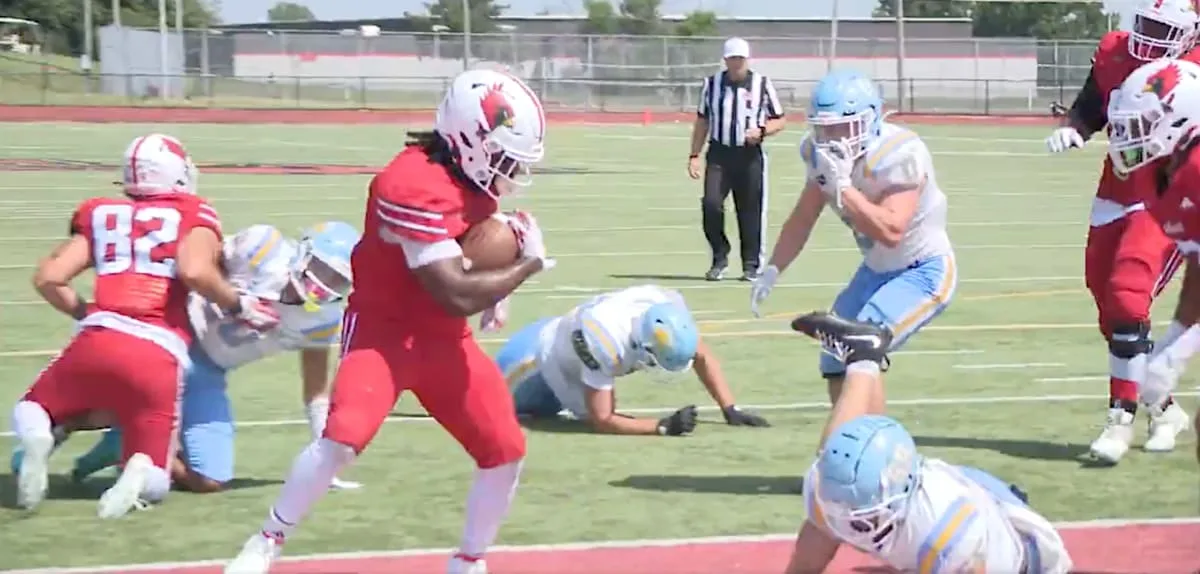 „Unsere Herzen sind schwer“ – College-Footballer (†20) stirbt nach Touchdown