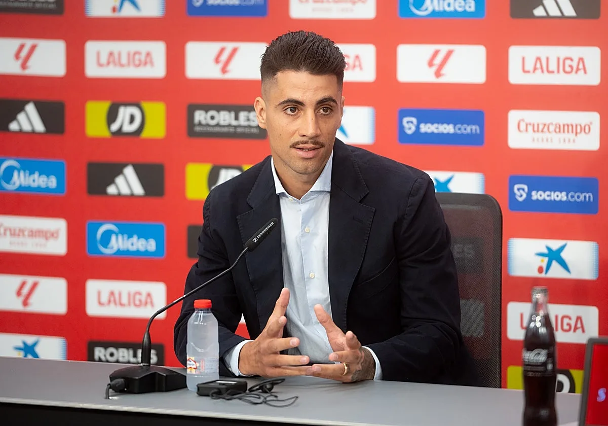 Fabio Cardoso, el último descarte por colocar para presumir de una 'limpia perfecta' en el Sevilla FC
