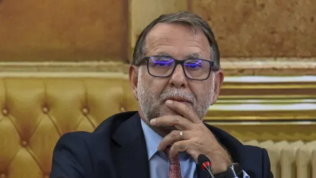 "Purga" ou "quebra de confiança"? A nova polémica do MAI (e as reações)