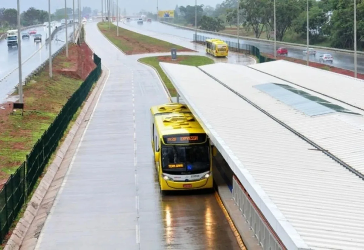 Táxis podem circular no corredor do BRT Sul por 90 dias a partir desta 4ª