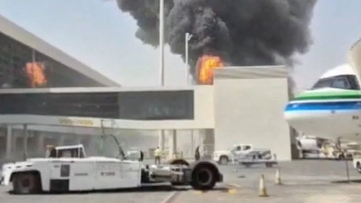 Flights to Saudi capital suspended after Houthis 'attack on airport'