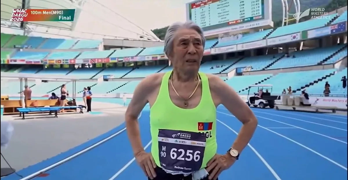 Radnaa Tseren, el atleta de 92 años que ganó los 100 metros del Mundial máster ante otros mayores de 90