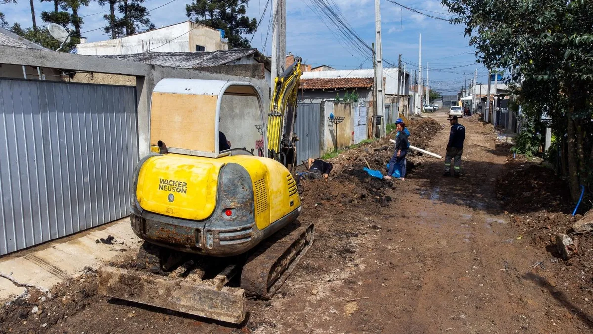 Redes de água e energia elétrica chegam a mais ruas do Jardim Israelense