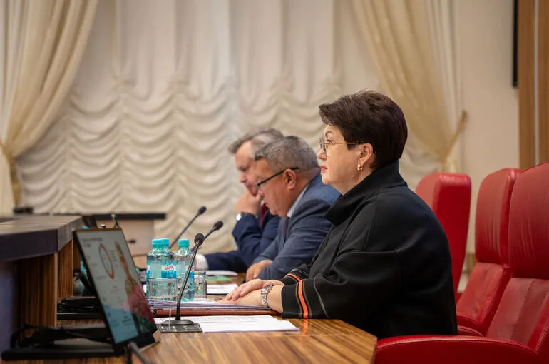За продажу горюче‑смазочных материалов несовершеннолетним ямальцам установили штрафы