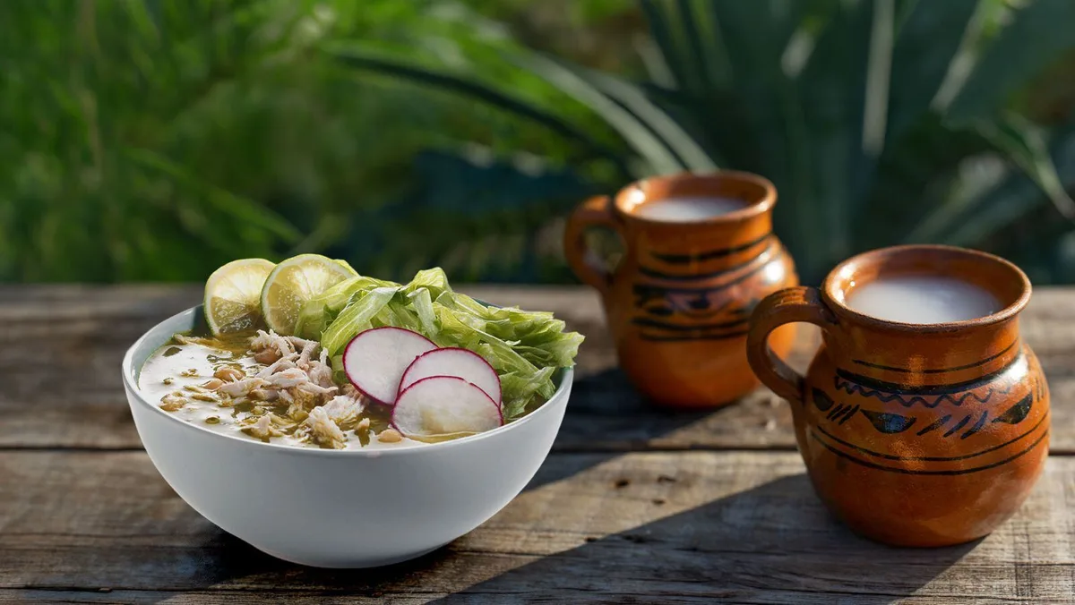Con artesanías, música en vivo y mucha comida: ¿Cuándo y dónde es la Feria del Pulque y el Pozole 2026?