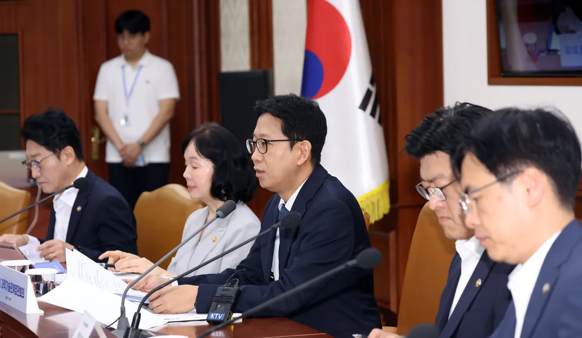 “AI 답 그대로 믿지 말고, 남의 사진 함부로 넣지 마라”…정부 ‘AI 윤리원칙’ 제정