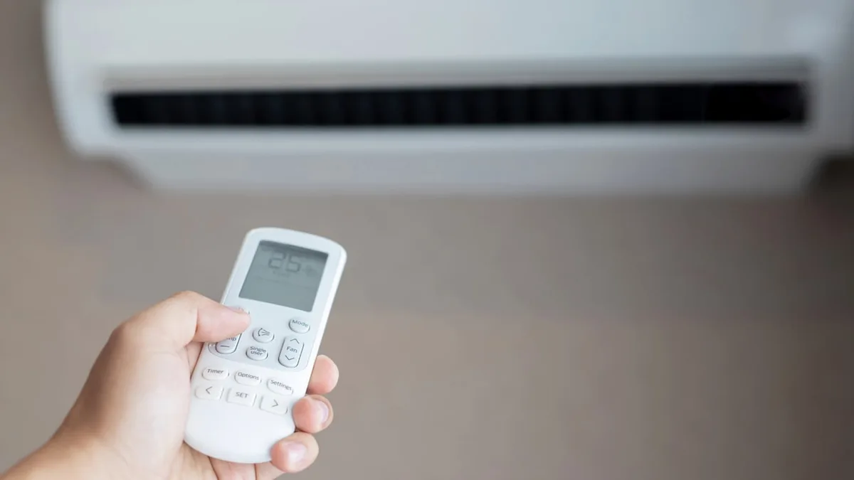 Jordi Castelló, ingeniero civil: “Poné el aire acondicionado a 26 grados y activá el modo ‘dry’ para gastar menos”
