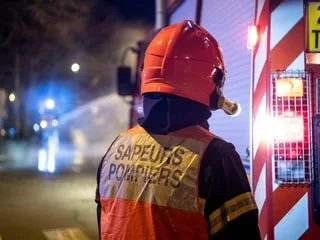 Une forte explosion et un incendie en pleine nuit dans un bâtiment de 4 000 m² à Quimper