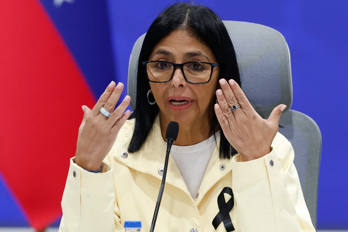 El chavismo destituye a un diputado por proponer la dolarización de Venezuela