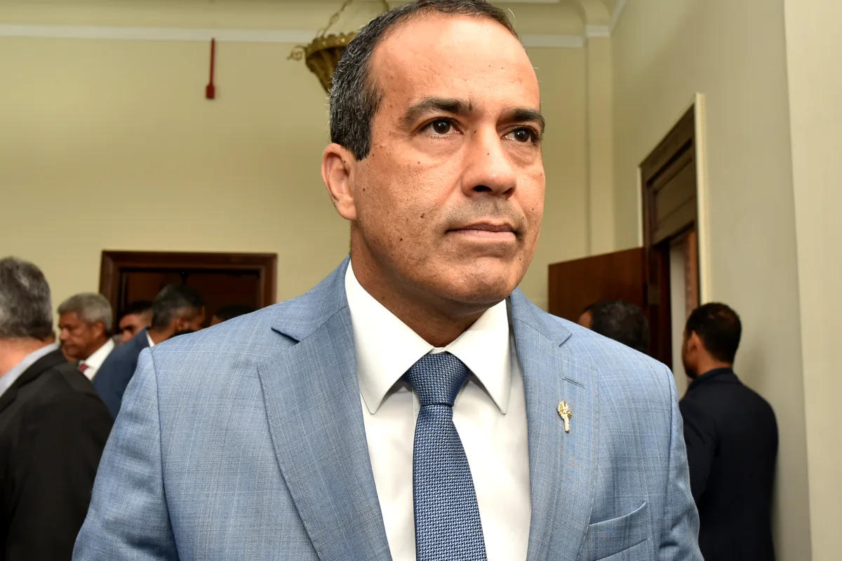 Bruno Reis nega ligação de campanha de ACM Neto com polêmica de mulheres seminuas