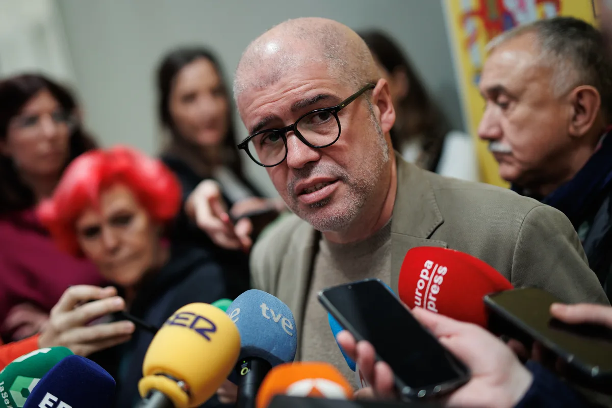 El sindicato Comisiones Obreras exige al Gobierno que apruebe el registro horario o no pactará nada más