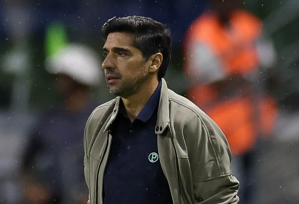 Palmeiras vê chance de título cair mesmo após goleada; Flamengo amplia favoritismo