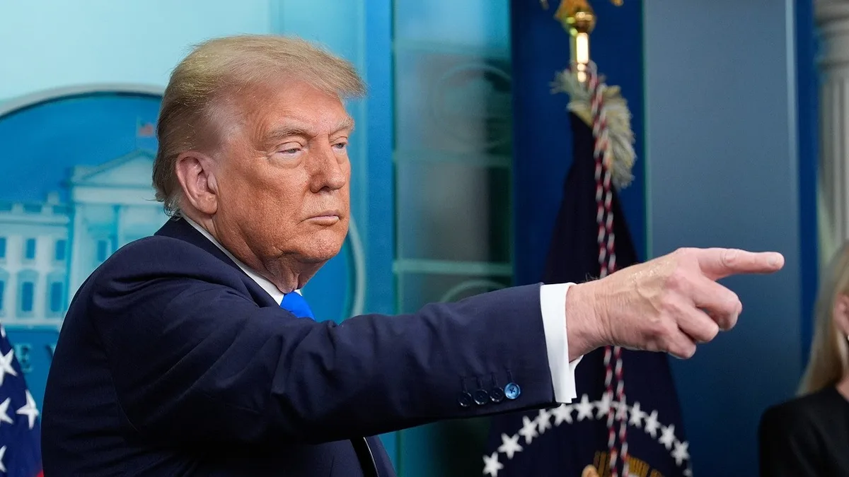 Trump considera inimigos quem não utilize o termo “superinteligência” ao invés de IA