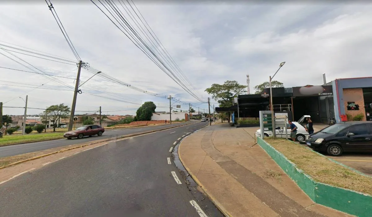 Pedestre morre após ser atropelado por motocicleta em avenida de Presidente Prudente