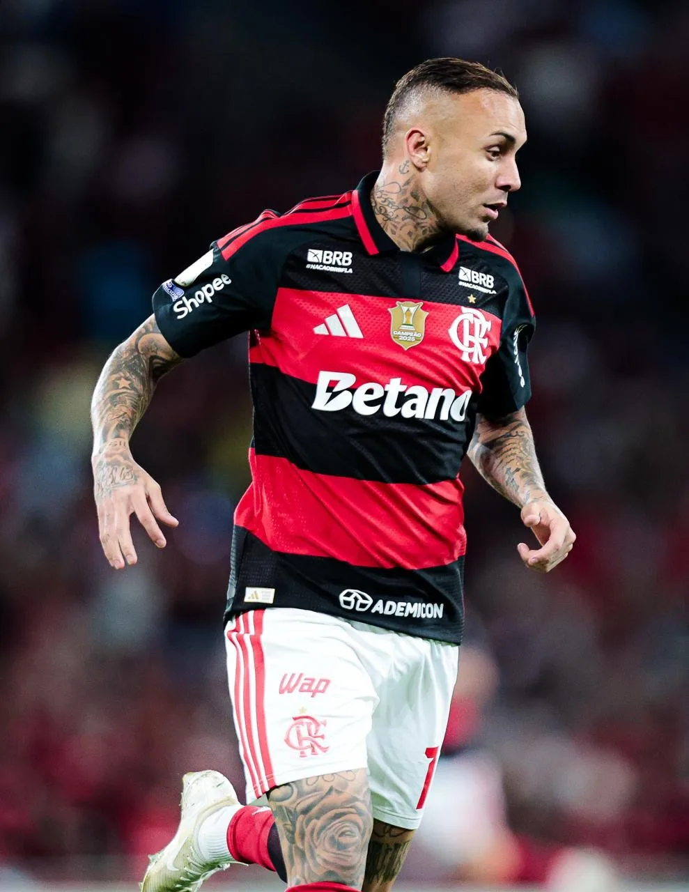Cebolinha chega a 12 jogos e pode fechar portas do futebol brasileiro em meio à indefinição sobre futuro