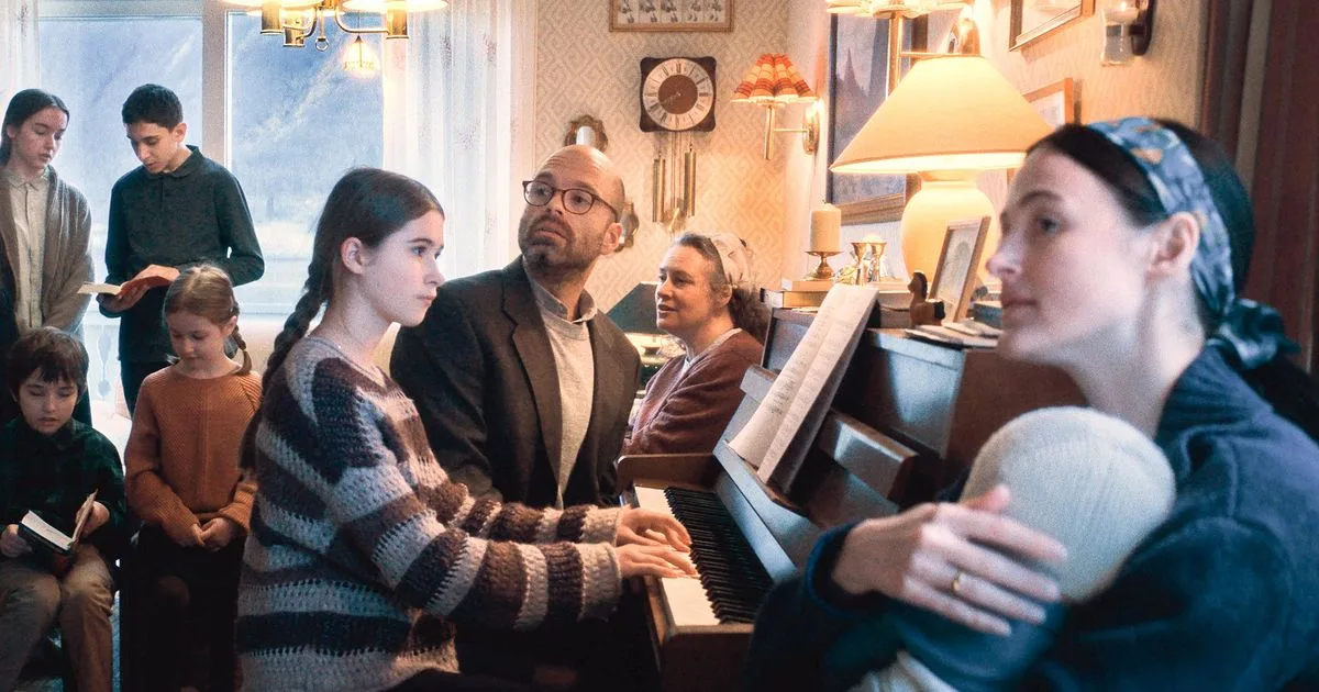 « Fjord » de Cristian Mungiu : le chef-d’œuvre primé à Cannes qui explore les ambiguïtés morales humaines