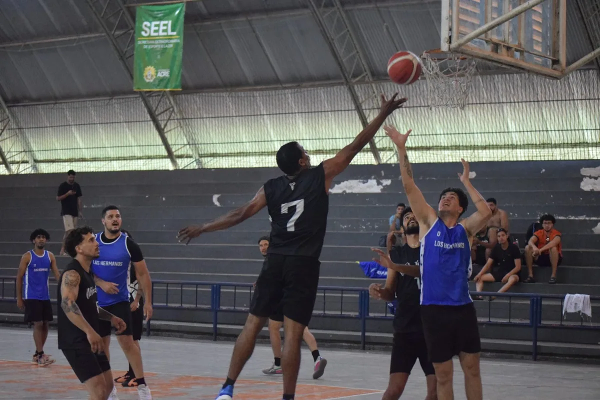 Curtinha: inscrições para a Copa Rio Branco de basquete terminam neste sábado