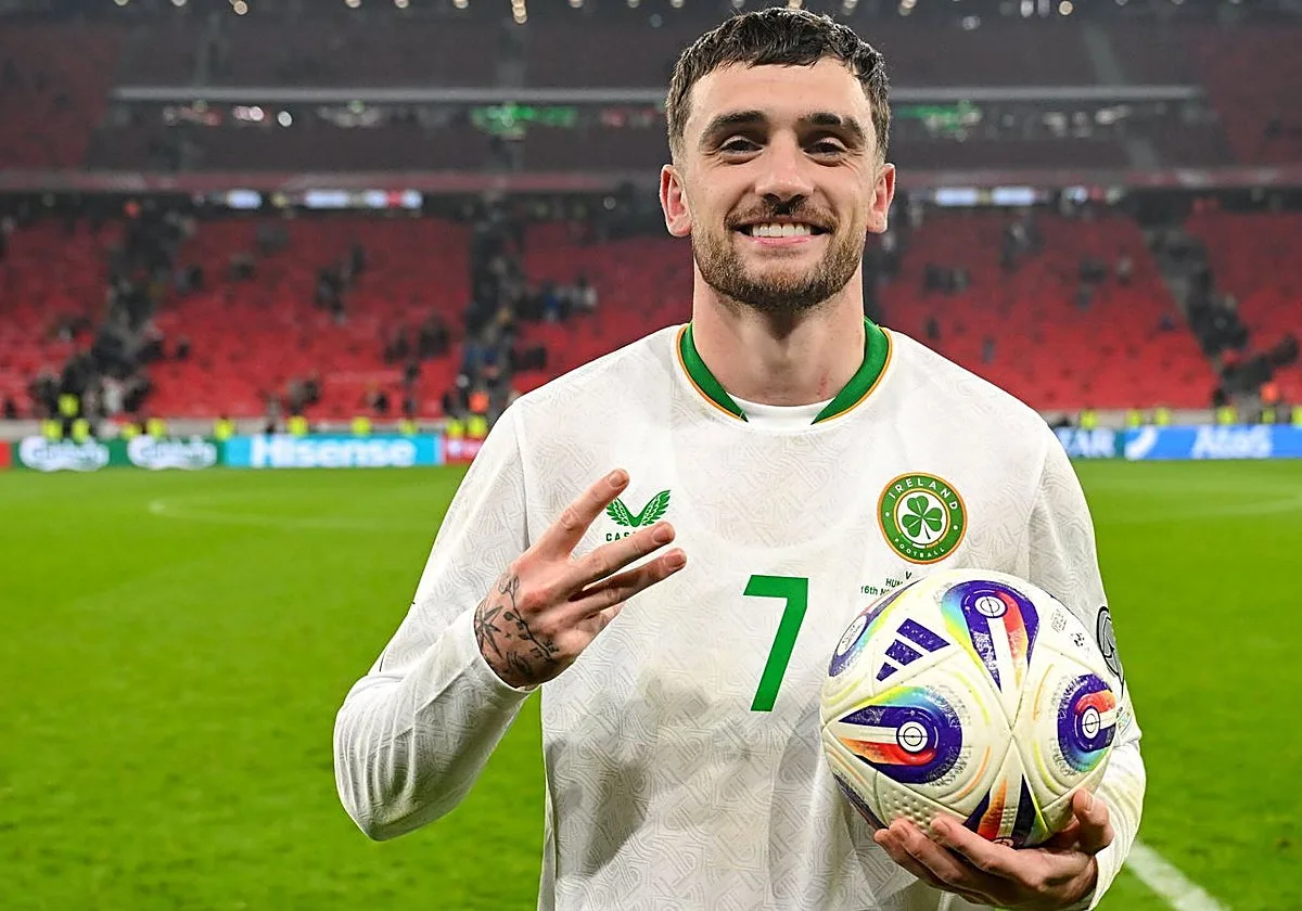 Troy Parrott también está en la lista de preferencias del Betis para la delantera