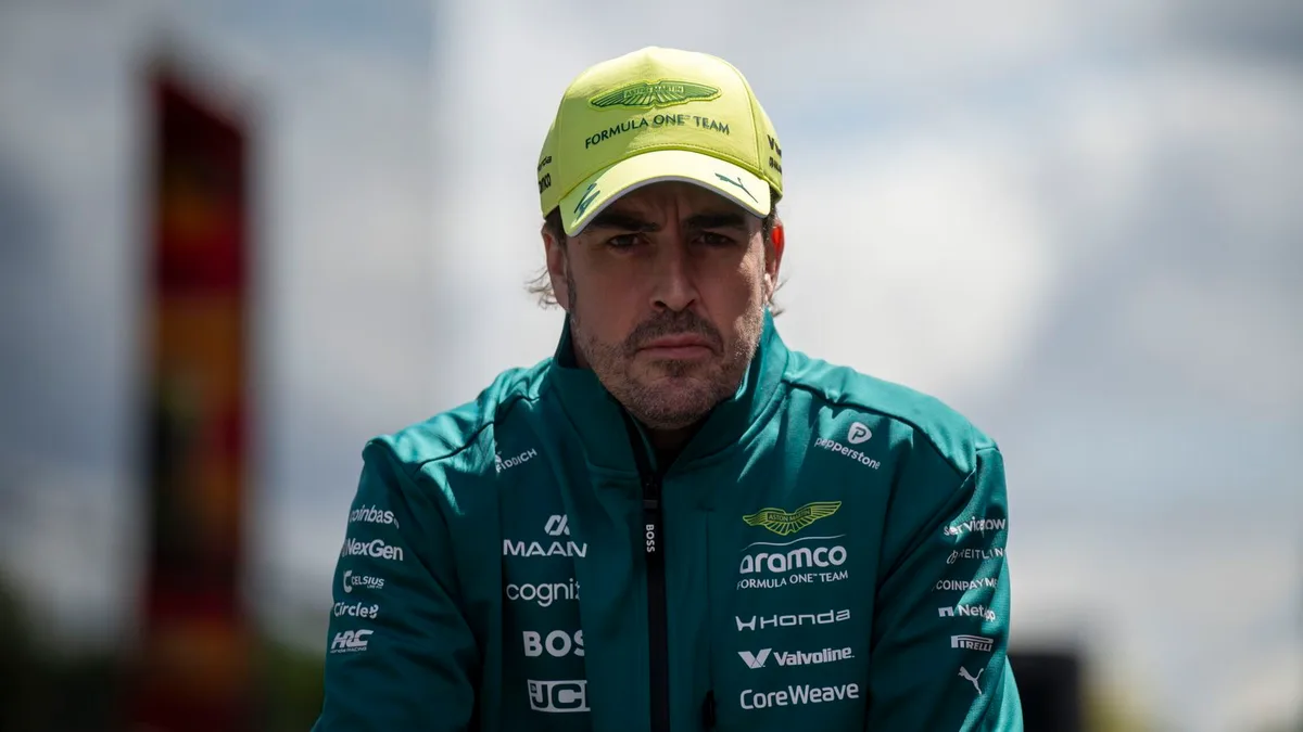 Fernando Alonso se sincera sobre el circuito de Madring: "Sigo prefiriendo los normales; se lleva el coche al límite al 200%, mientras que en el urbano siempre estás al 95%, pero estamos en una de las mejores ciudades"