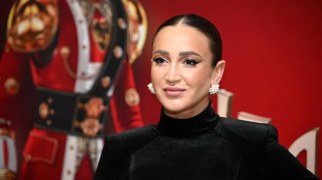 Бузова выразила соболезнования в связи со смертью Соседова
