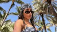 Jade Picon desfila pela primeira vez em uma semana de moda internacional