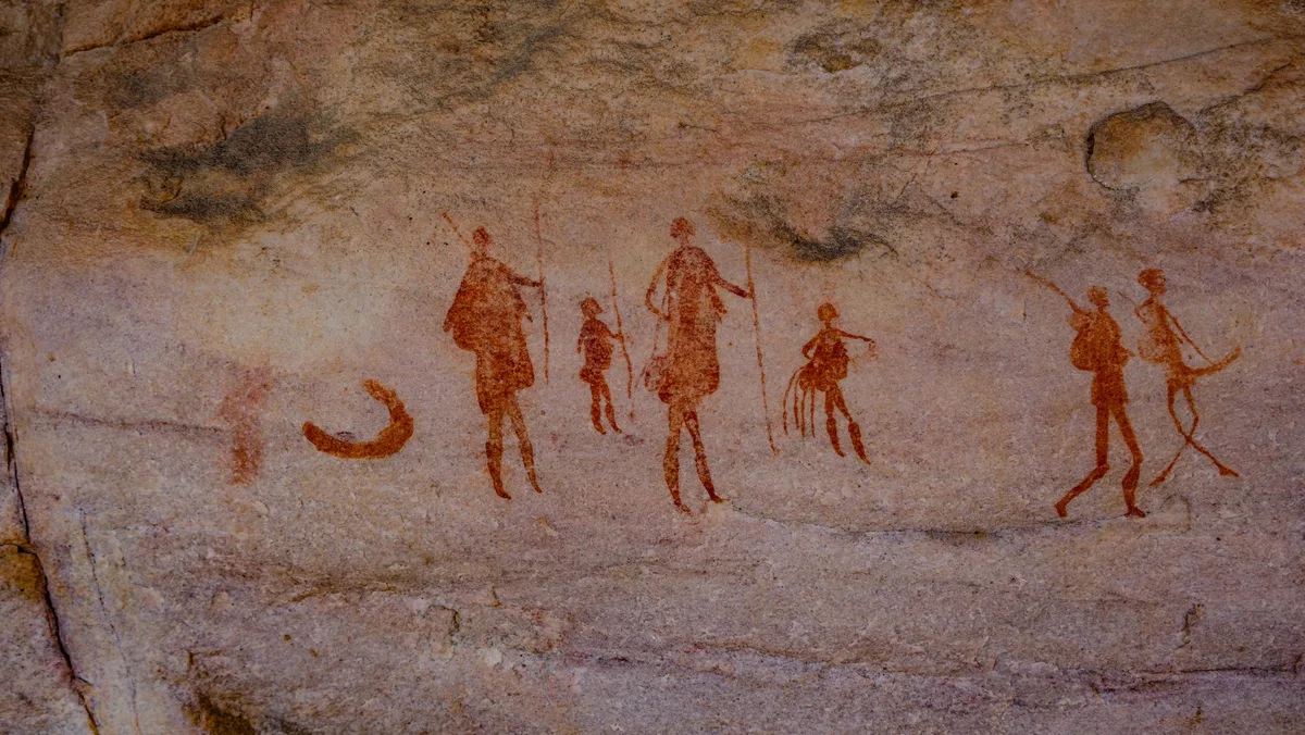 CEDERBERG ENIGMAS: Stone galleries of the ancients: The |Xam, silenced artists of Agter Pakhuis