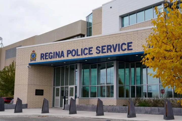 Regina police employee accused of improperly accessing information in databases