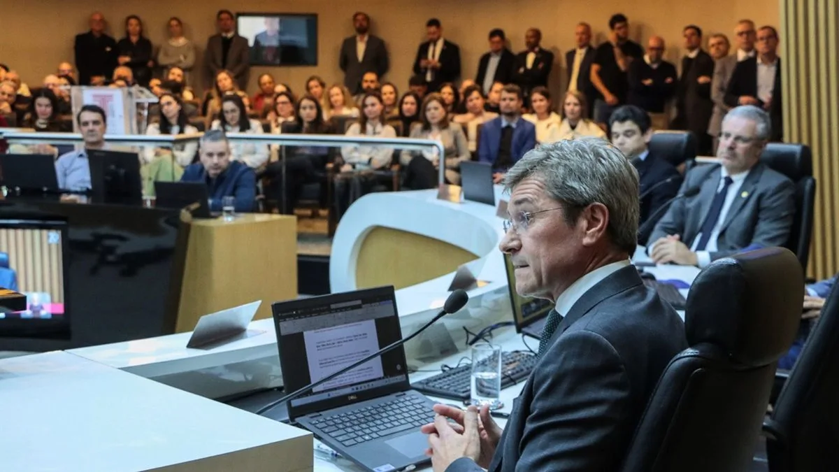 TCE/SC elege o conselheiro José Nei Ascari como novo presidente para o biênio 2027-2029, votação por unanimidade define comando do órgão em SC