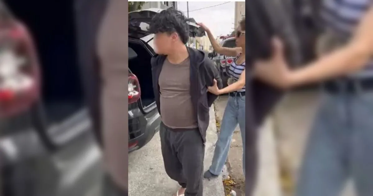 Mulher descobre pornografia infantil em celular do namorado e o denuncia à polícia em SP