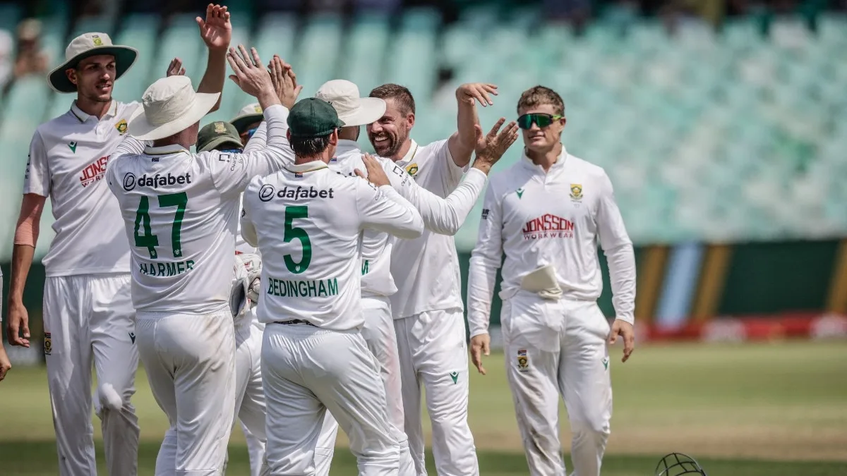 South Africa vs Australia, 1st Test Day 2: Live Score and Updates from Durban